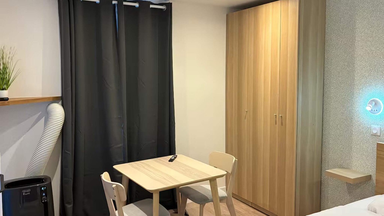 Photo of Bedroom in Pantin
