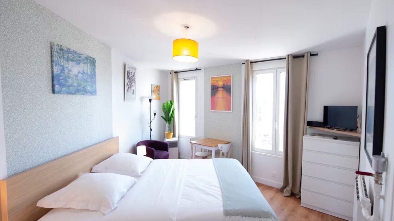 Photo of Bedroom in Pantin
