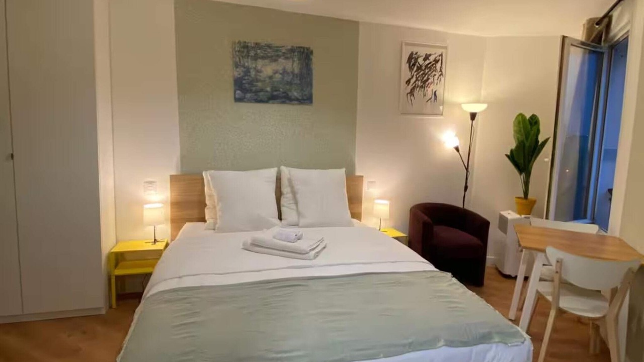 Photo of Bedroom in Pantin