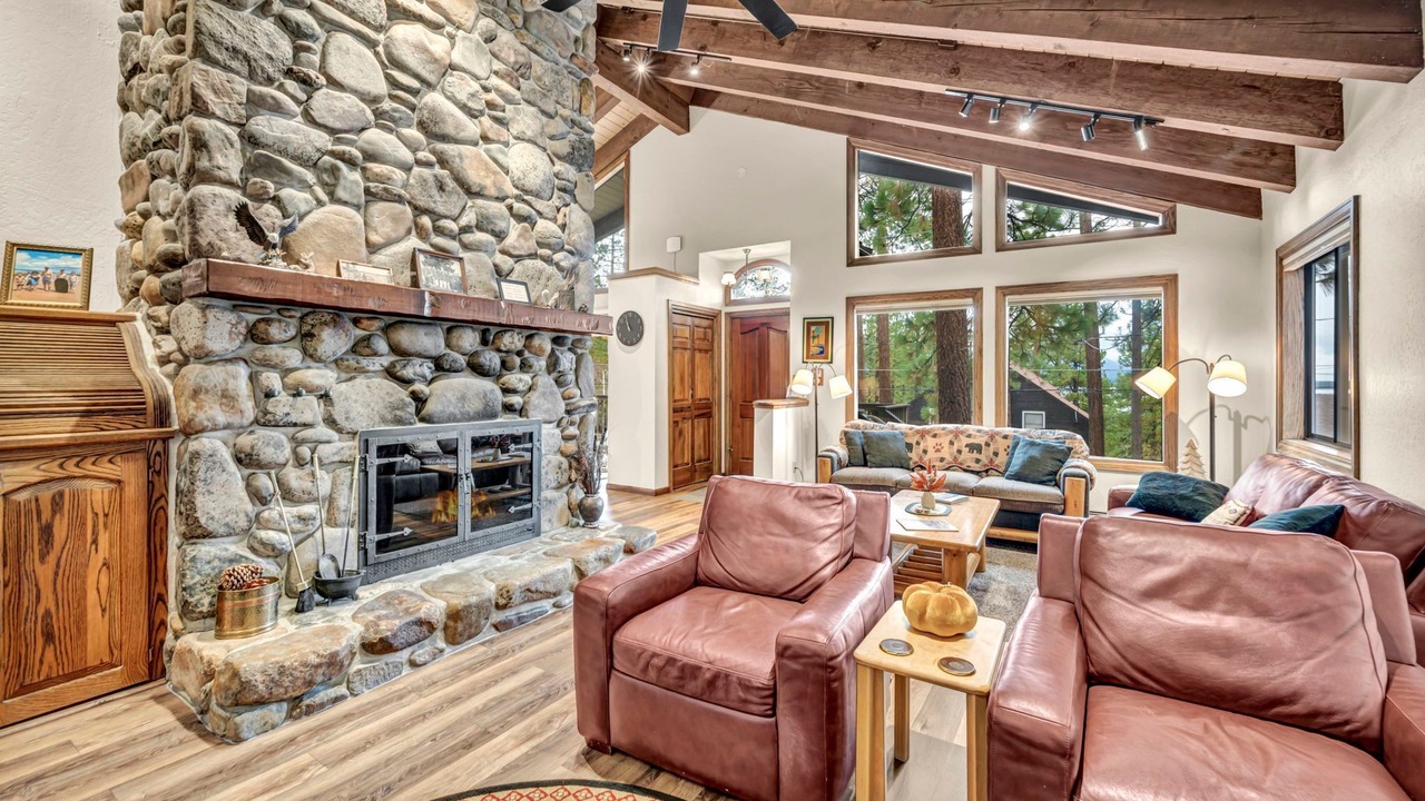 Photo of Livingroom in Elk Point