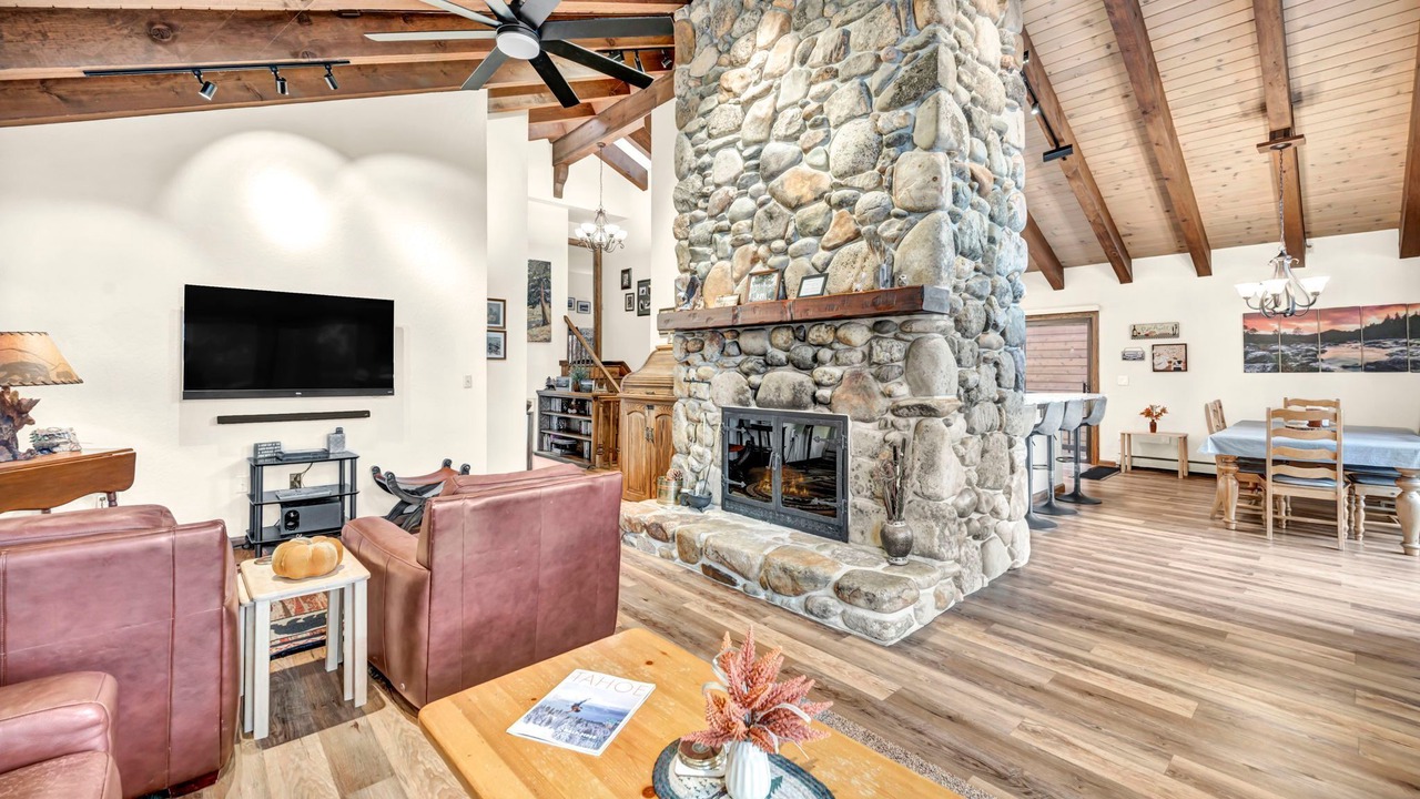 Photo of Livingroom in Elk Point