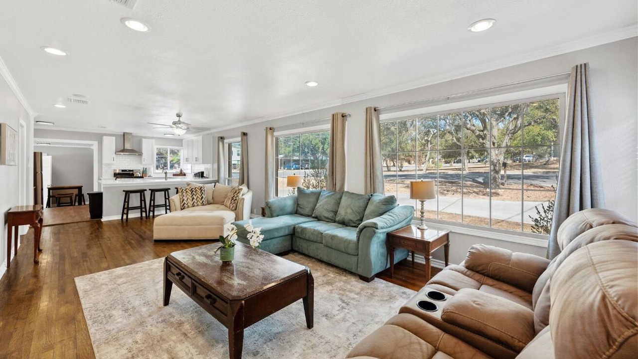 Photo of Livingroom in Heritage