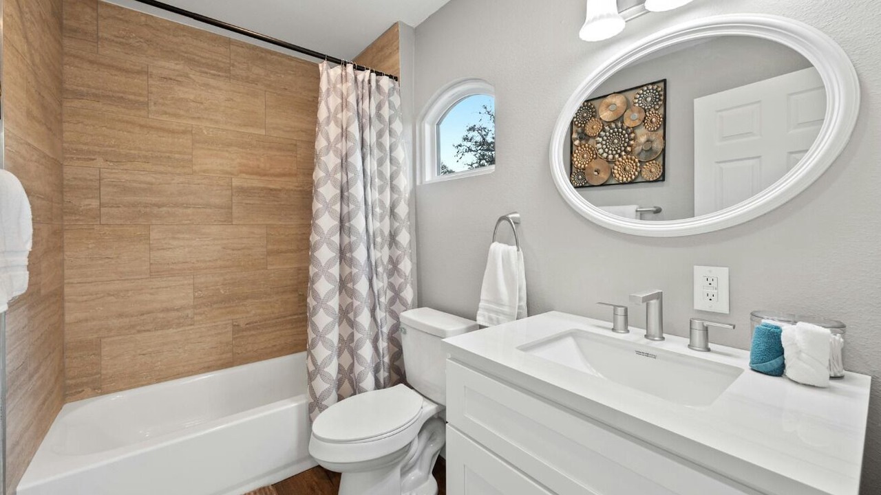 Photo of Bathroom in Heritage