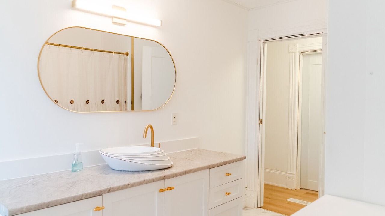 Photo of Bathroom in Carrying Place