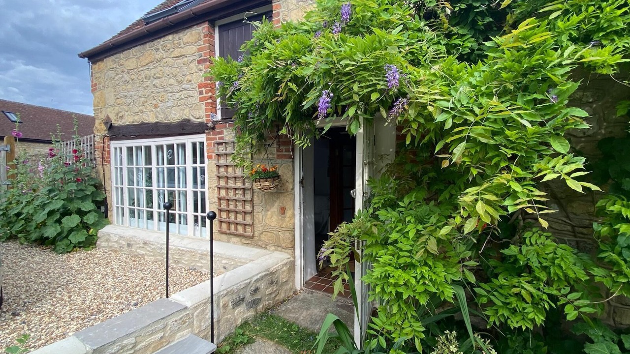 Photo of Outdoor in Wheatley