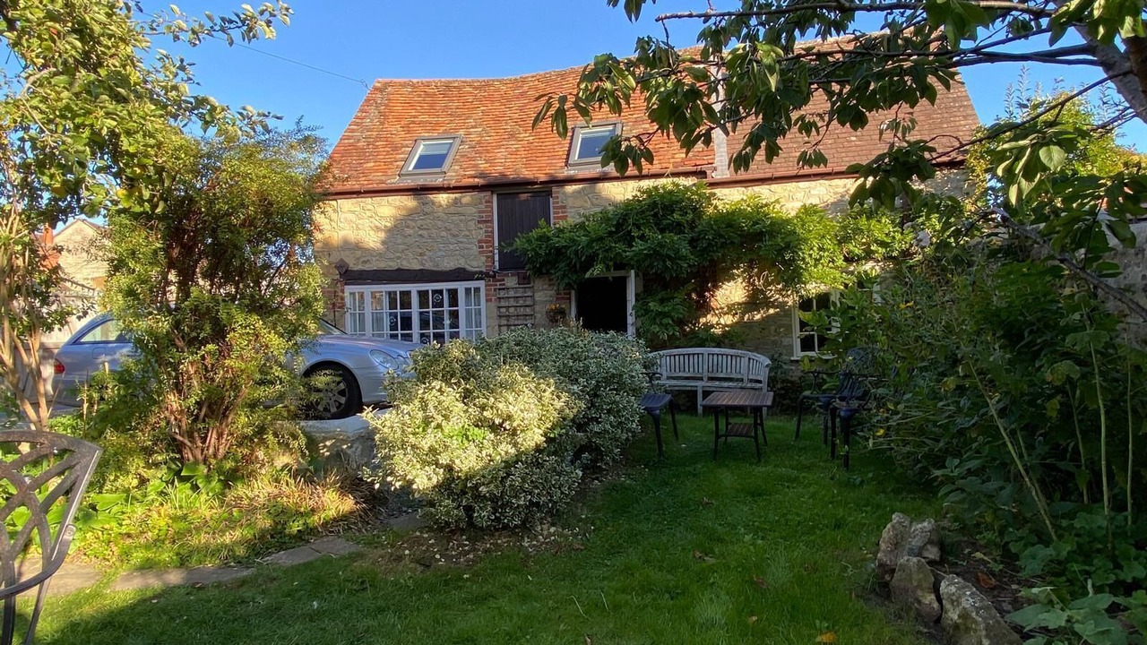 Photo of Patio Balcony in Wheatley