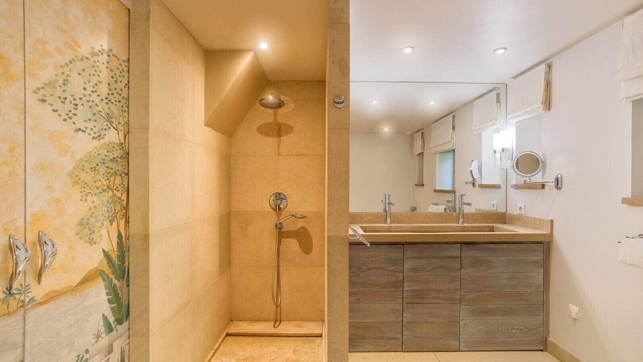 Photo of Bathroom in Saint-Genies