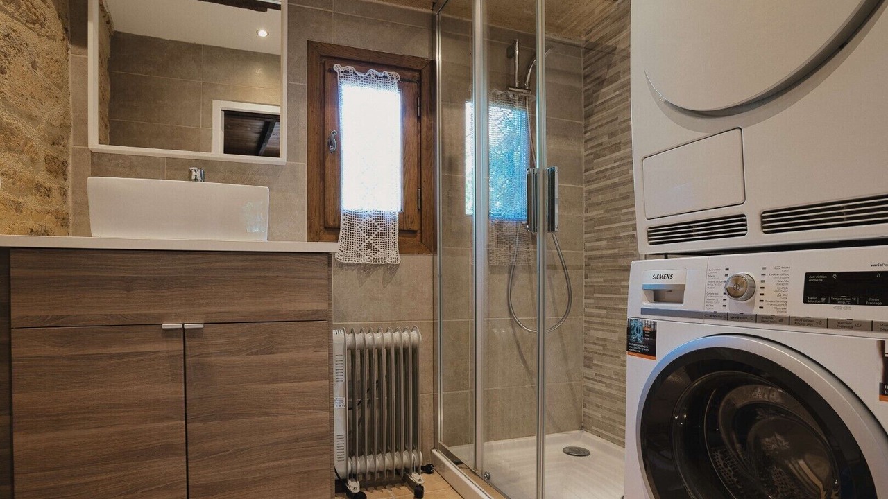 Photo of Bathroom in Saint-Genies