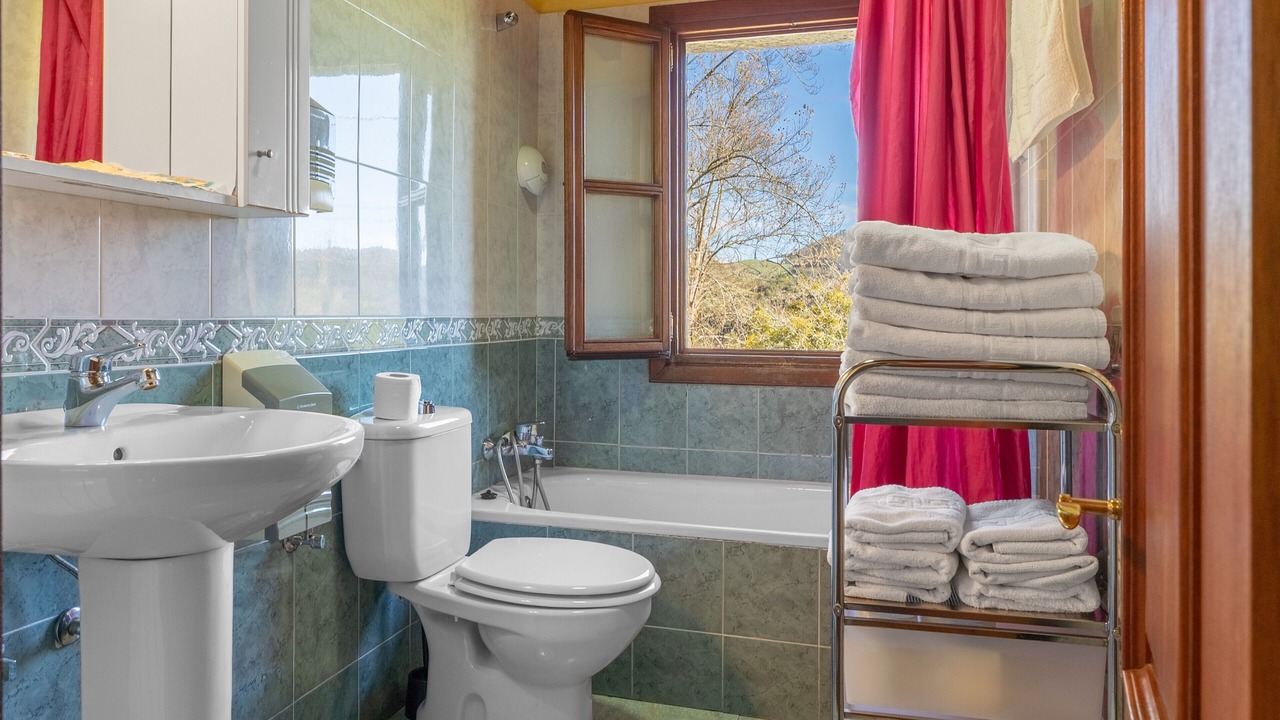 Photo of Bathroom in Arriondas