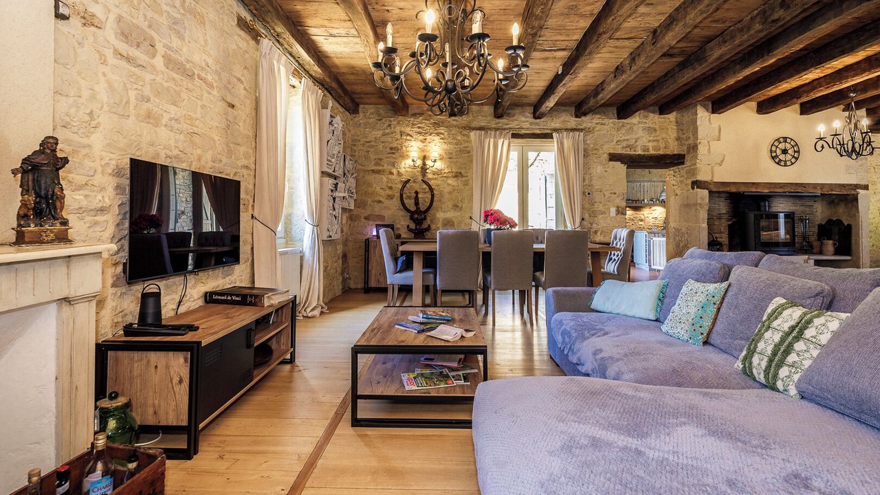 Photo of Livingroom in Degagnac