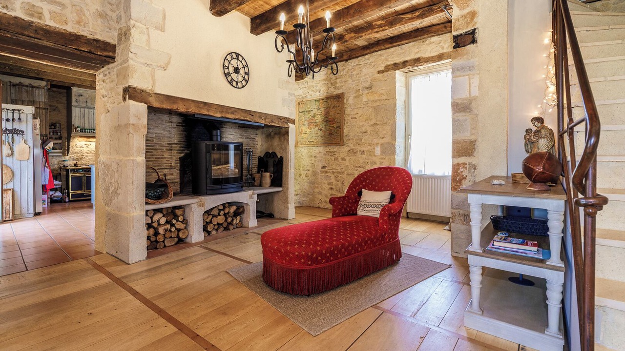 Photo of Livingroom in Degagnac