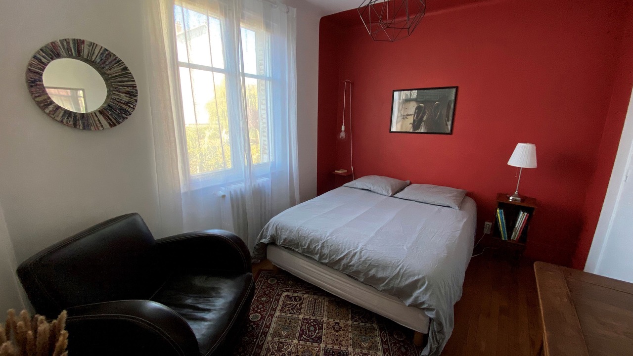 Photo of Bedroom in Up 1.5 Saint-Ferreol