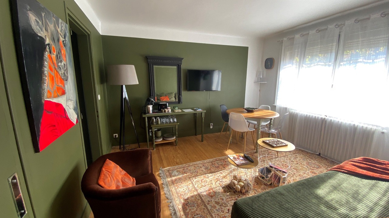 Photo of Bedroom in Up 1.5 Saint-Ferreol