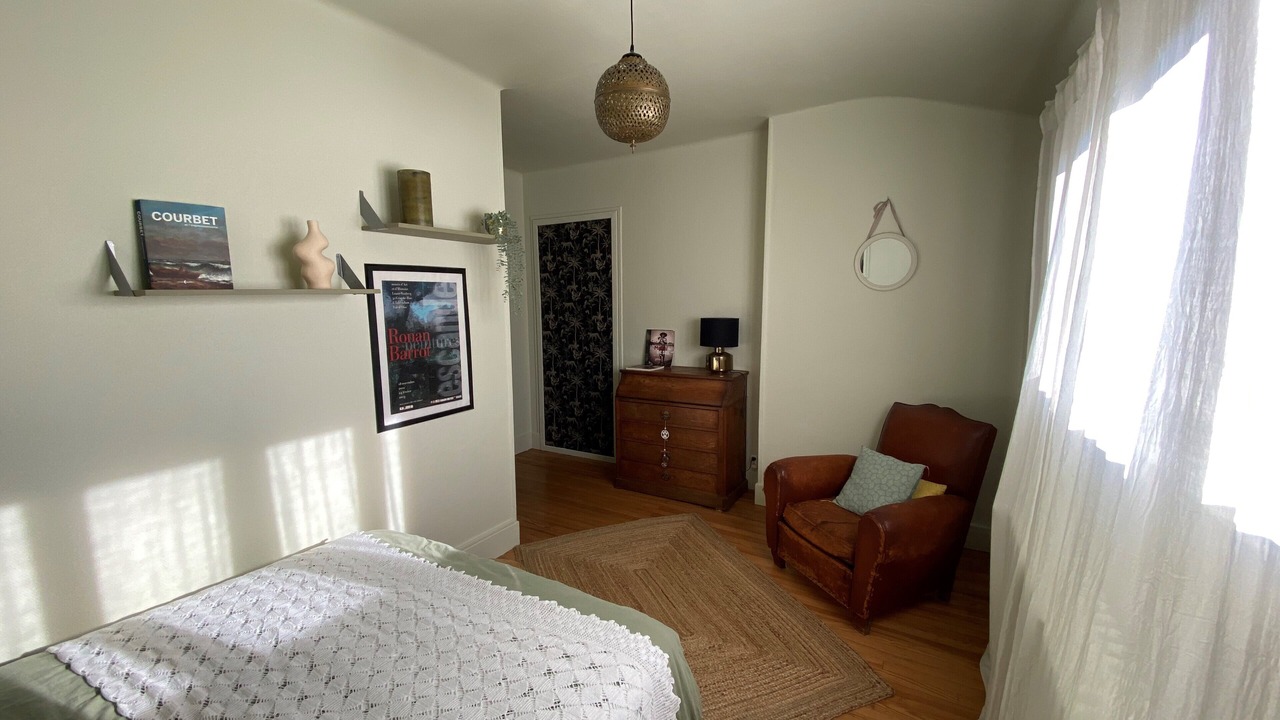 Photo of Bedroom in Up 1.5 Saint-Ferreol
