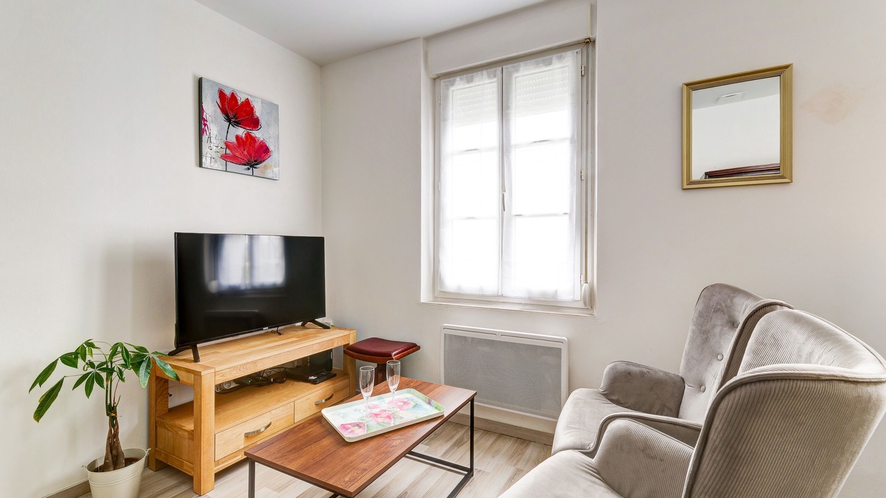 Photo of Livingroom in Saint-Gobain