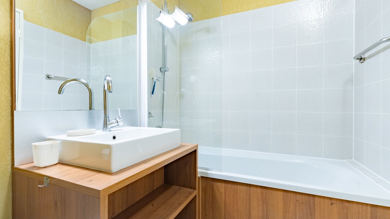 Photo of Bathroom in Azille