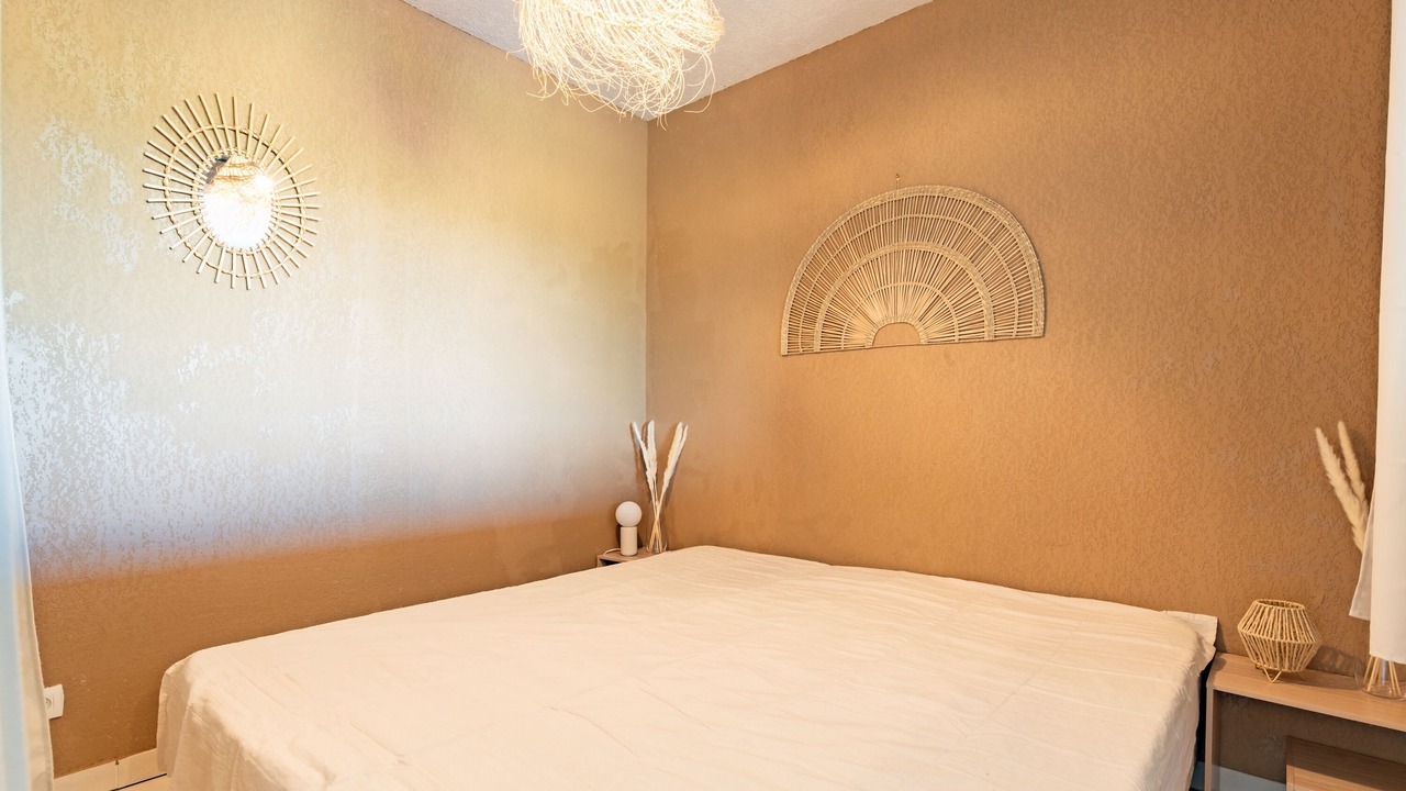 Photo of Bedroom in Azille