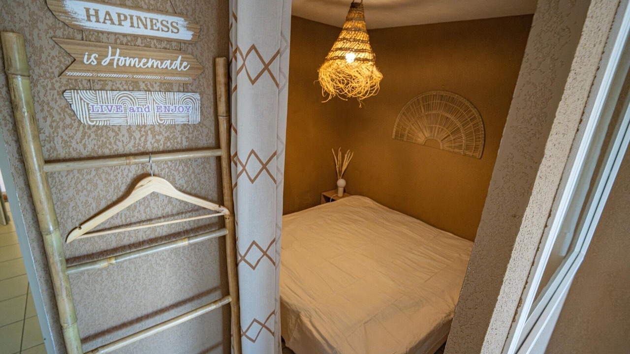 Photo of Bedroom in Azille