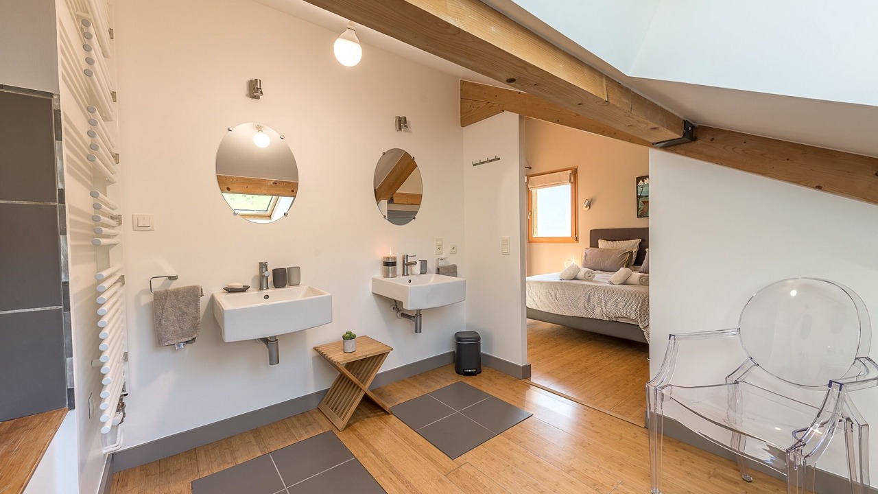 Photo of Bathroom in Saint-Jorioz