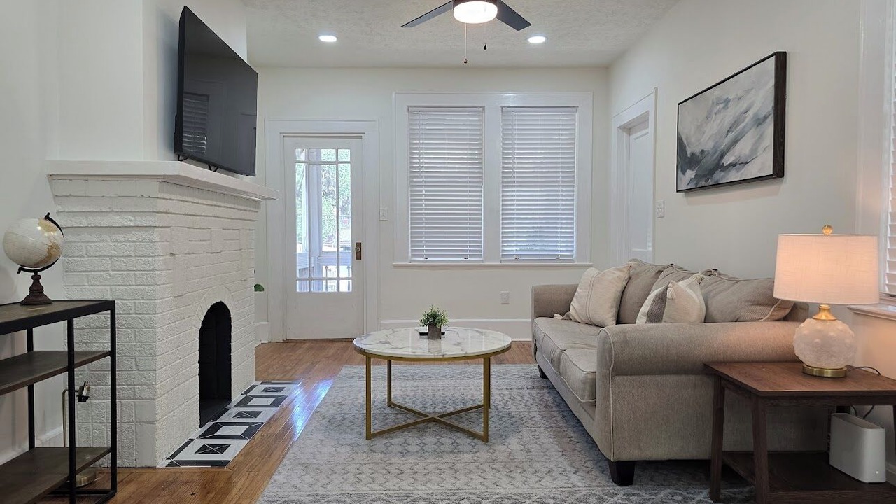 Photo of Livingroom in Avondale