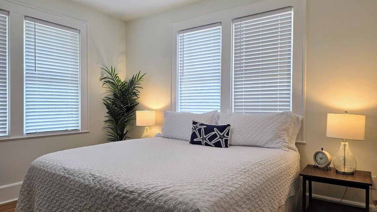 Photo of Bedroom in Avondale