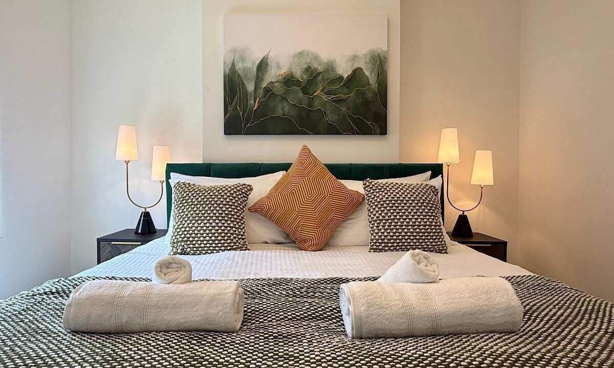 Photo of Bedroom in Stoke-on-Trent