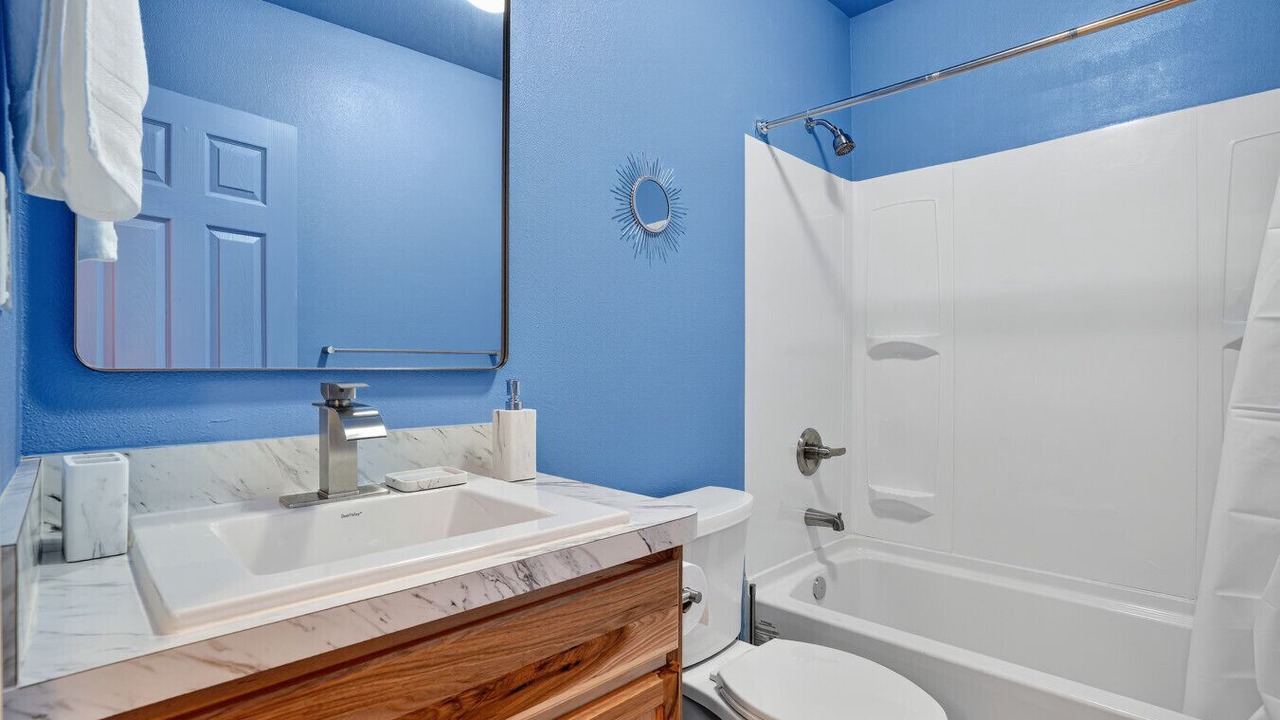 Photo of Bathroom in Pointblank