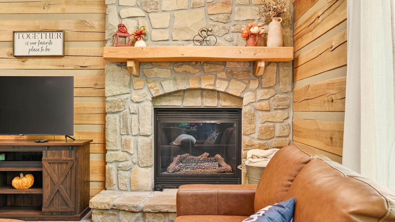 Photo of Livingroom in Bloomington