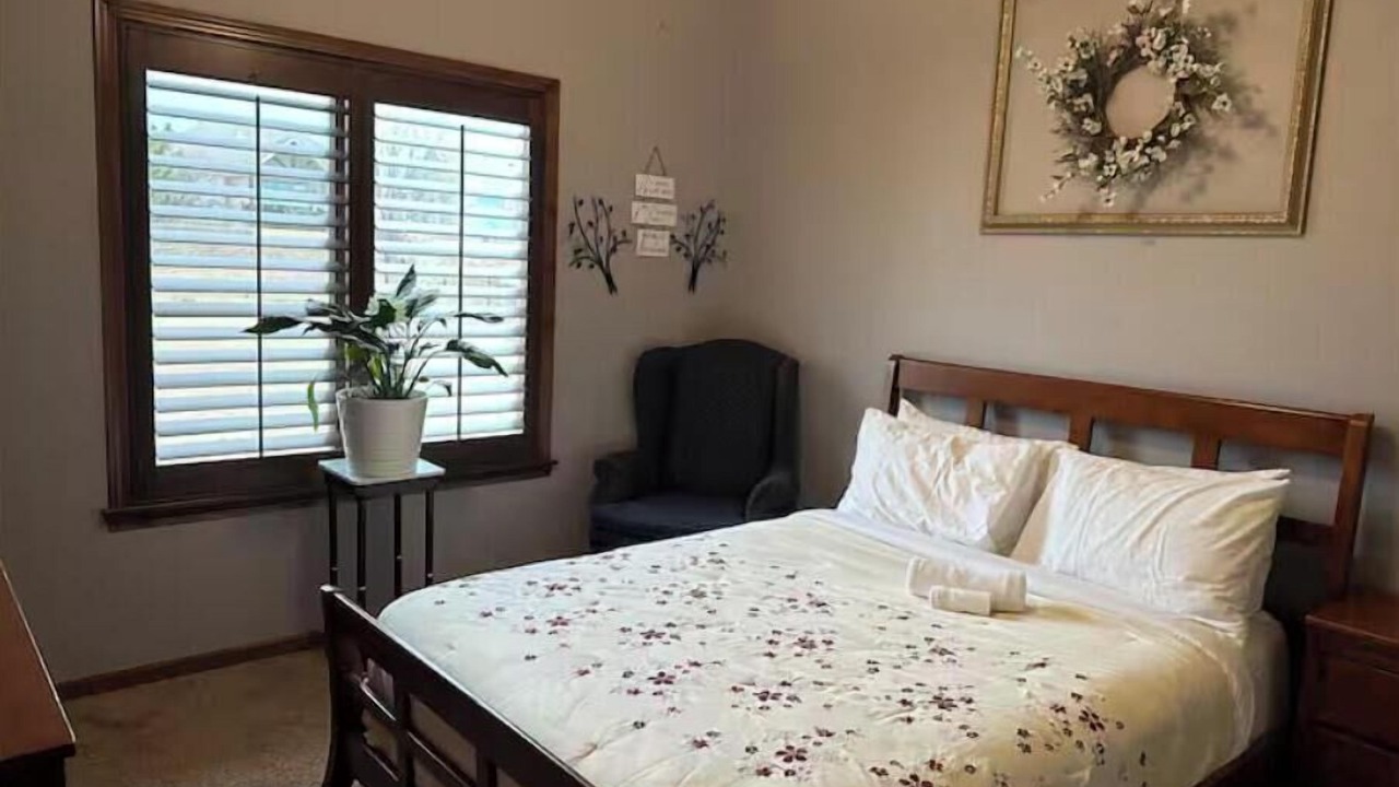 Photo of Bedroom in Derby