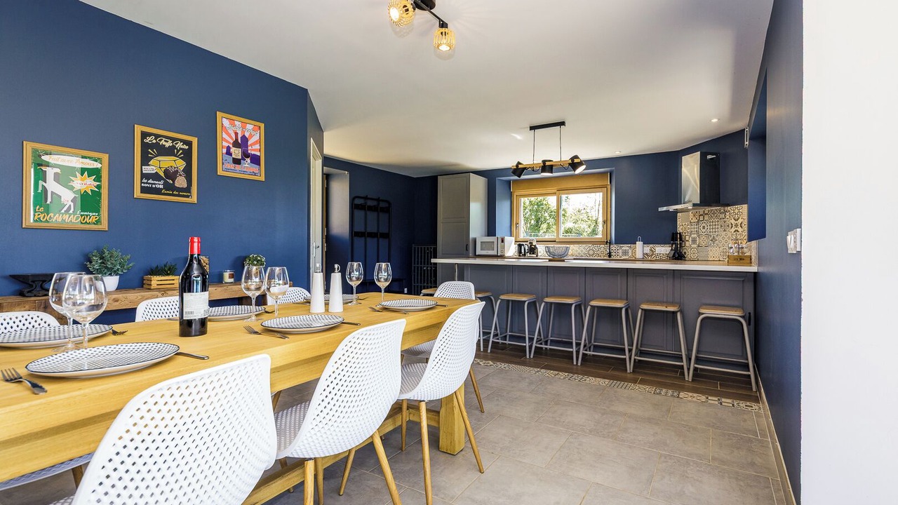 Photo of Others in Montgesty