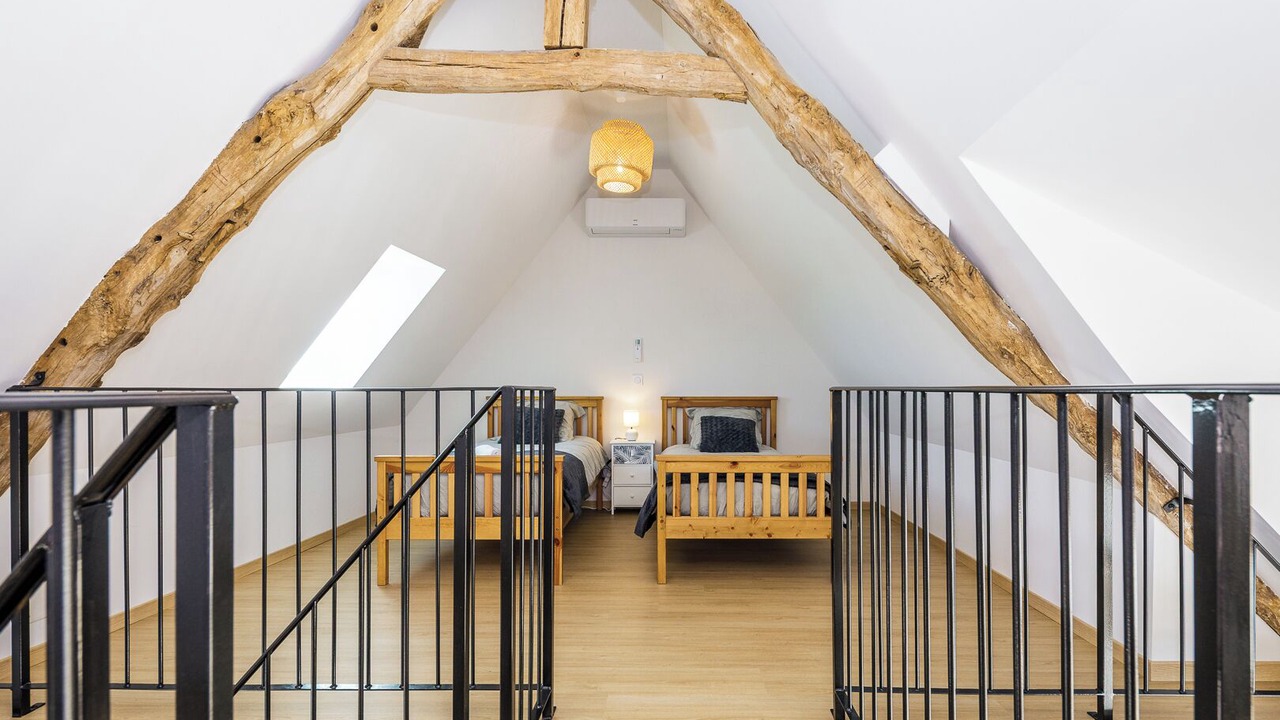 Photo of Others in Montgesty