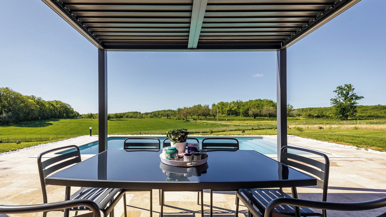 Photo of Outdoor in Montgesty