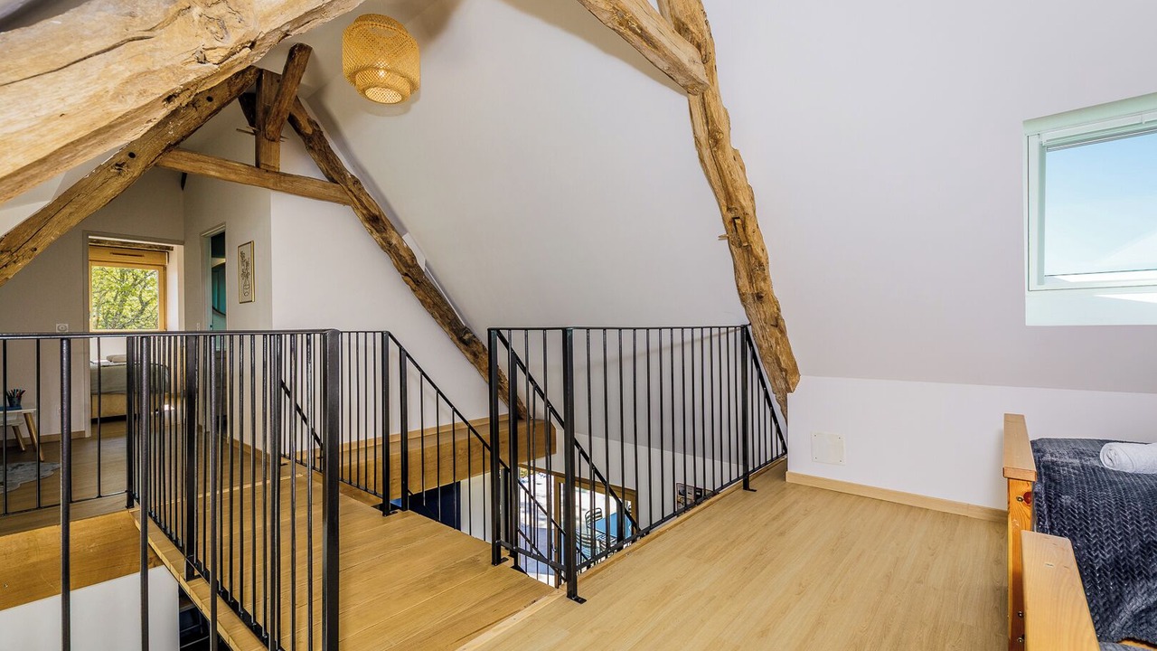 Photo of Others in Montgesty