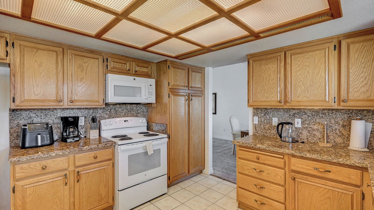Photo of Kitchen in Canyon Gate
