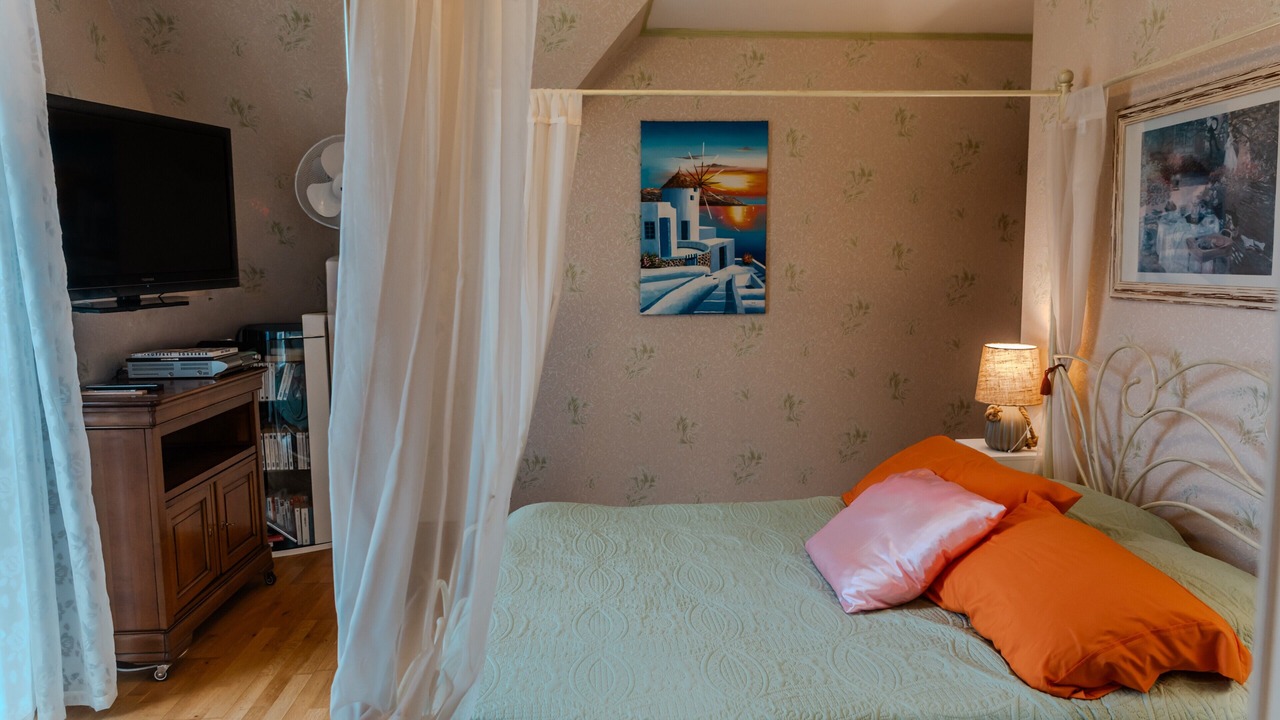 Photo of Bedroom in Courseulles-sur-Mer