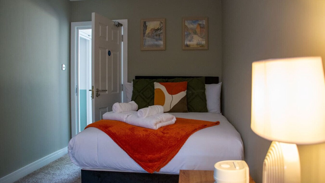 Photo of Bedroom in Spetchley