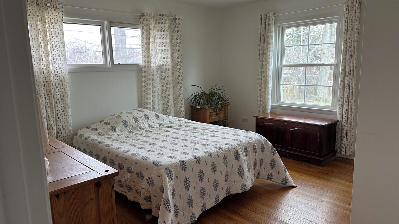Photo of Bedroom in Arlington Heights