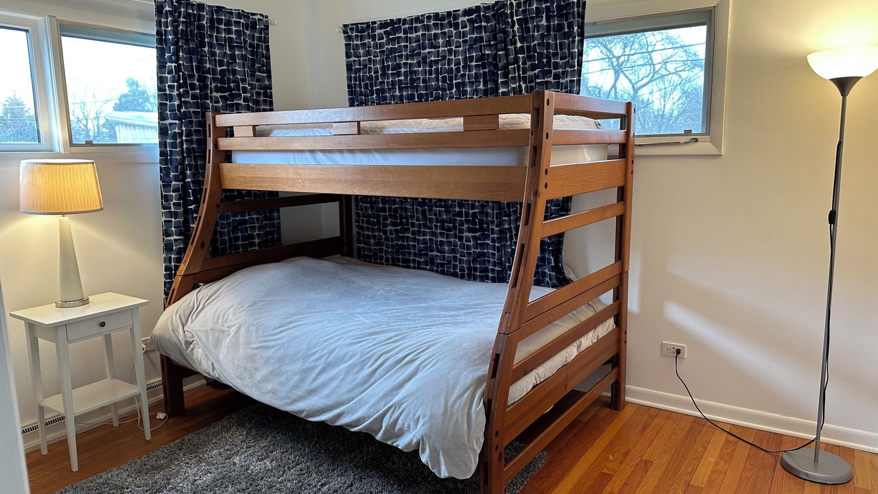 Photo of Bedroom in Arlington Heights