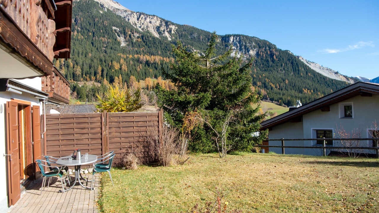 Photo of Outdoor in Lenz