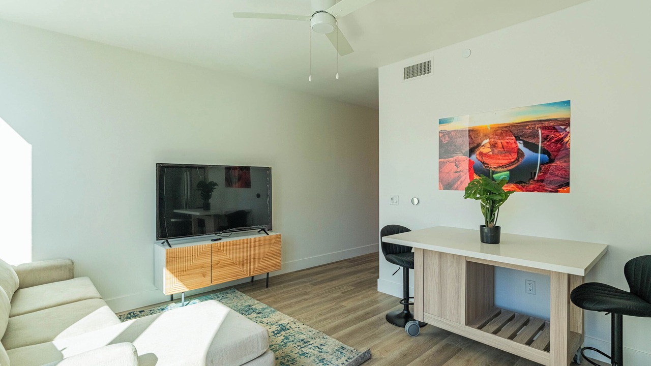 Photo of Livingroom in Roosevelt