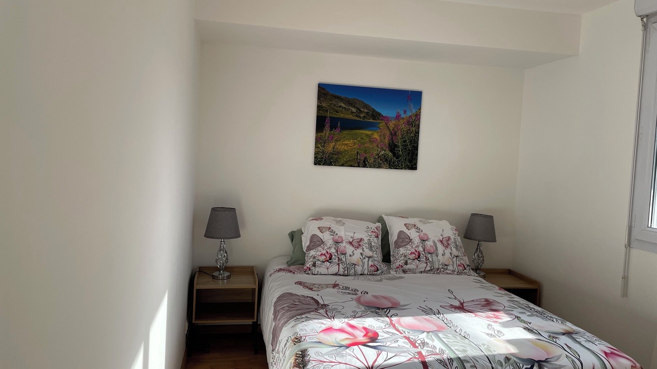Photo of Bedroom in Herepian