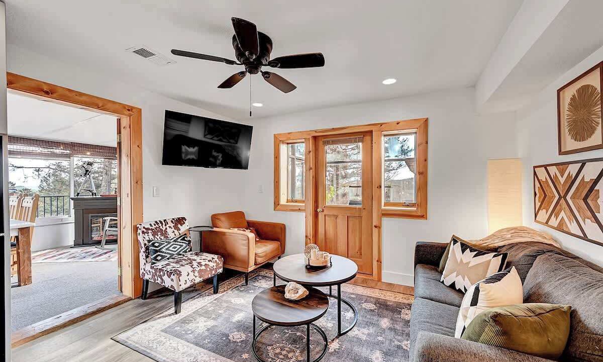 Photo of Bedroom in Richmond Hill Corridor