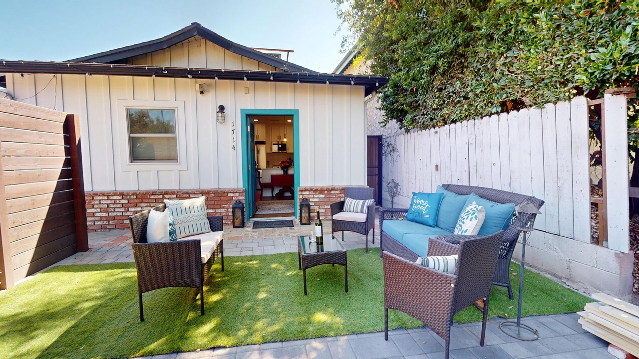 Photo of Patio Balcony in Burbank