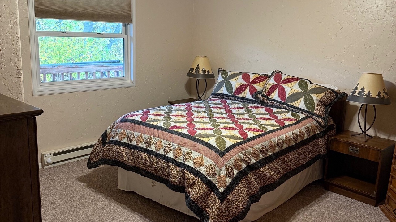 Photo of Bedroom in Collbran