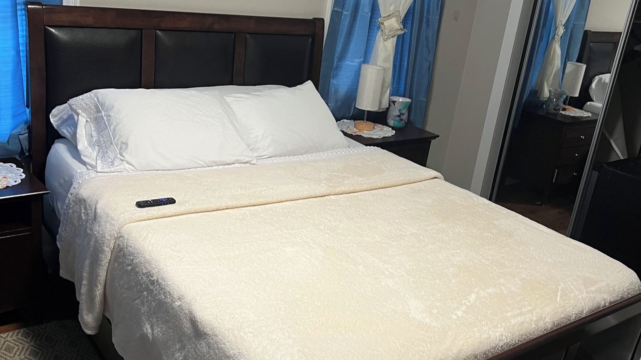 Photo of Bedroom in Irvington