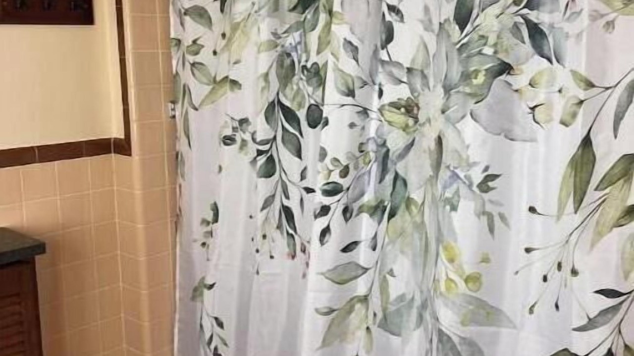 Photo of Bathroom in Parksville