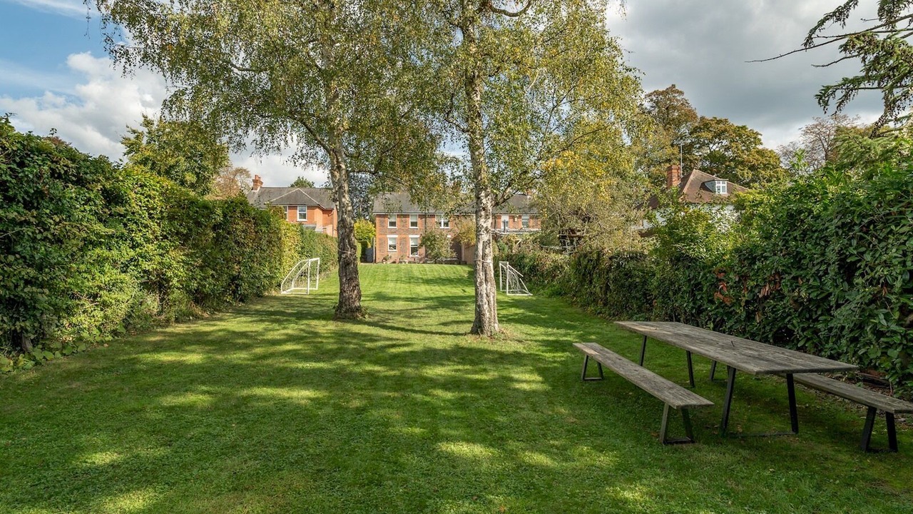 Photo of Outdoor in Hunton Bridge