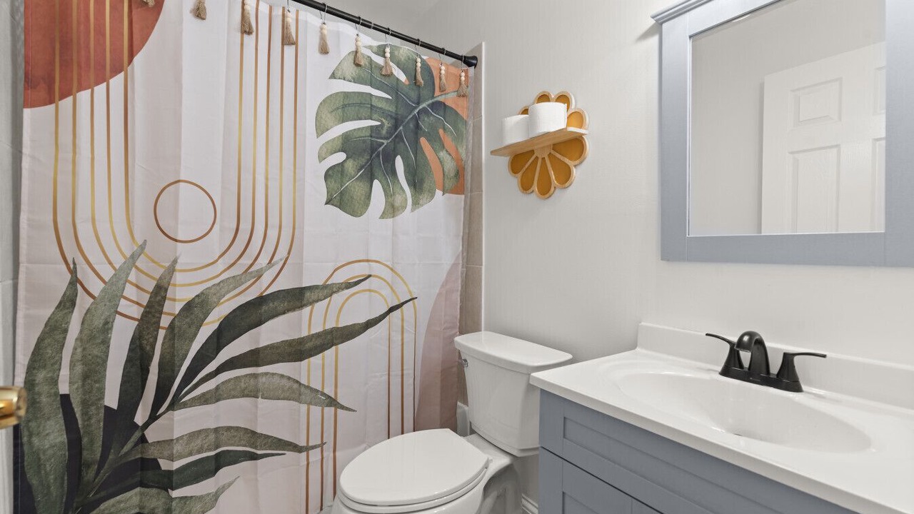 Photo of Bathroom in East Side