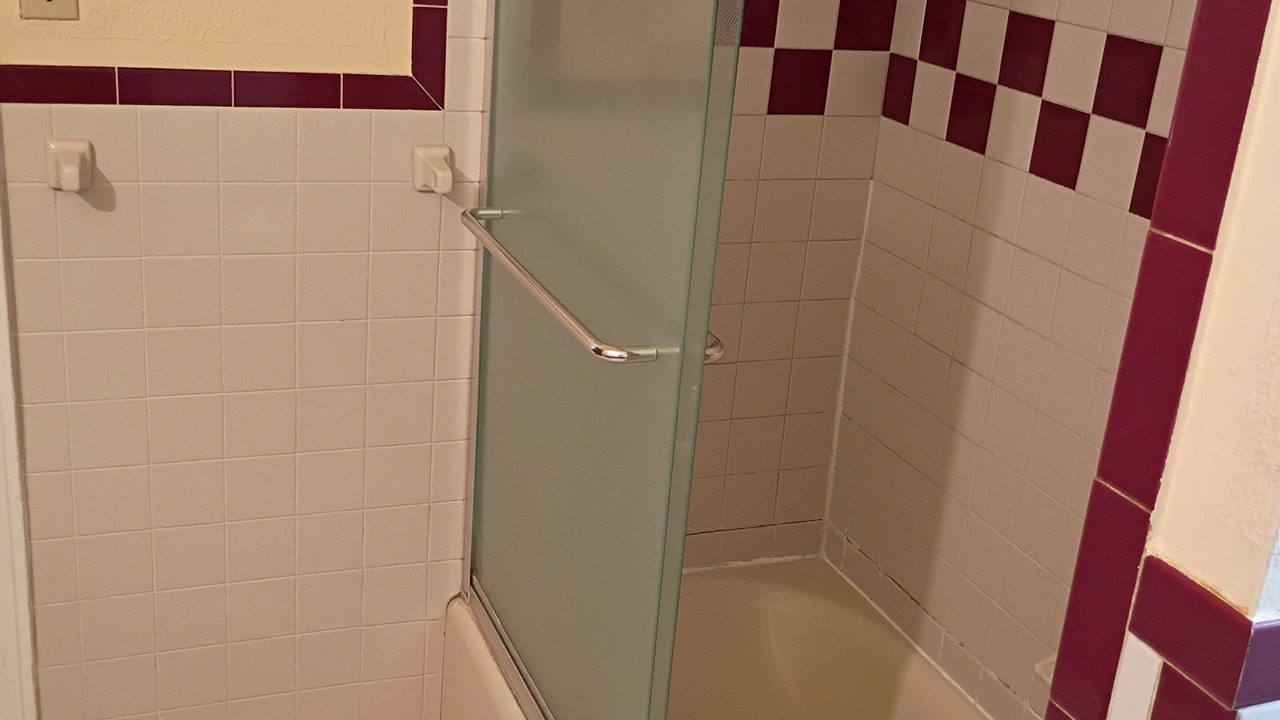 Photo of Bathroom in Irvington