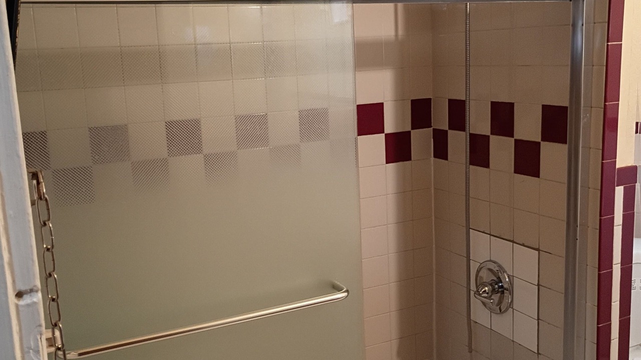 Photo of Bathroom in Irvington